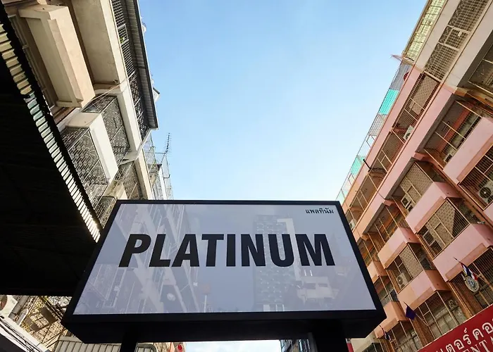 Platinum Deluxe Shopping